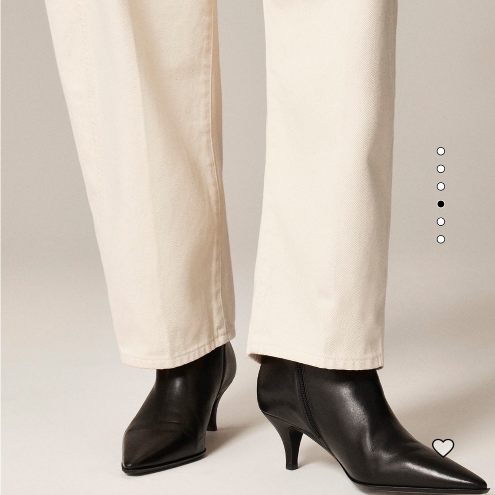 J. Crew Off-White Barrel Leg Jeans - Picture 4 of 11